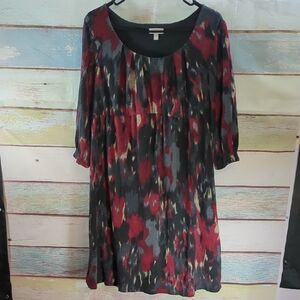 A Pea in the Pod Red and Black Tunic